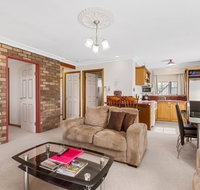 Swansea Cottages and Motel Suites - Pet Food Australia