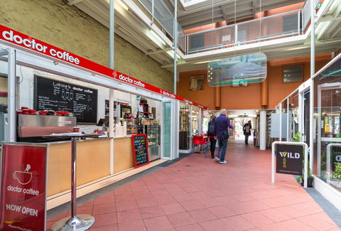 Salamanca Galleria Apartments - Food Delivery Shop 34