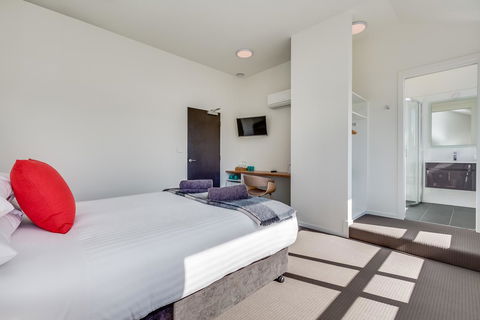 Salamanca Galleria Apartments - Food Delivery Shop 23