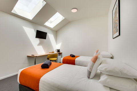 Salamanca Galleria Apartments - Food Delivery Shop 12