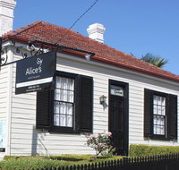Alice's Cottages - Food Delivery Shop