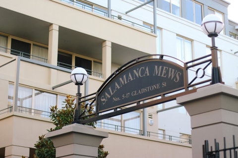 Jenatt Apartments Salamanca - Food Delivery Shop 17