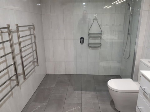 Jenatt Apartments Salamanca - Food Delivery Shop 12