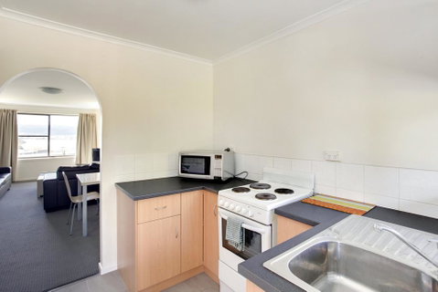 Tamar River Villas - Food Delivery Shop 11