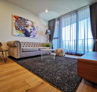 NEW 2 rooms 2 baths Apartment in Glen Waverley - Food Delivery Shop