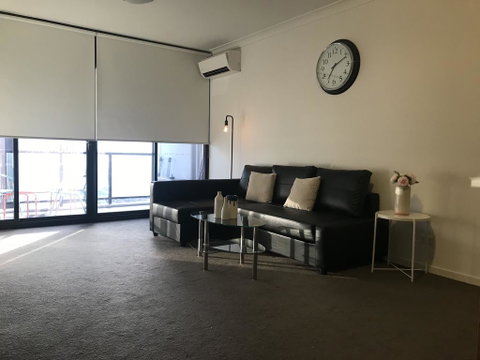 New Luxurious Skyview 2Bedroom Apartment Liverpool - Food Delivery Shop 3