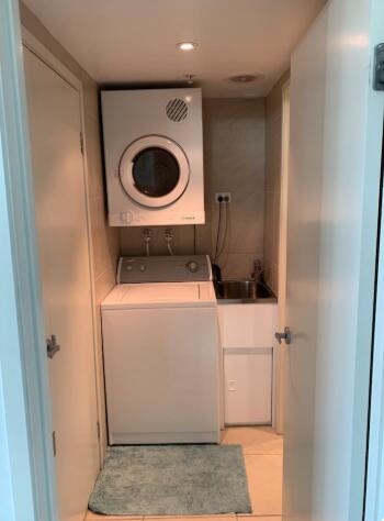 Nia's Place - Food Delivery Shop 3