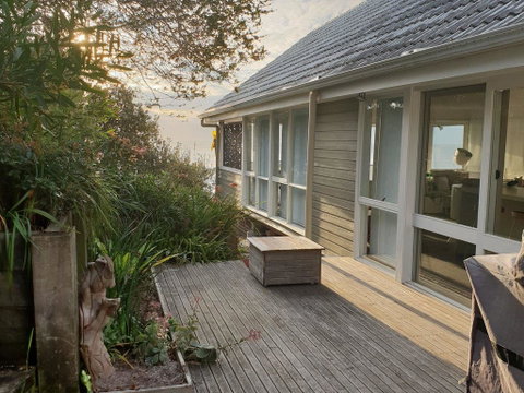 Ningaloo Formerly Willows House - Food Delivery Shop 2