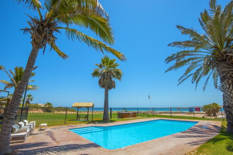 Ningaloo Reef Resort - Food Delivery Shop 0