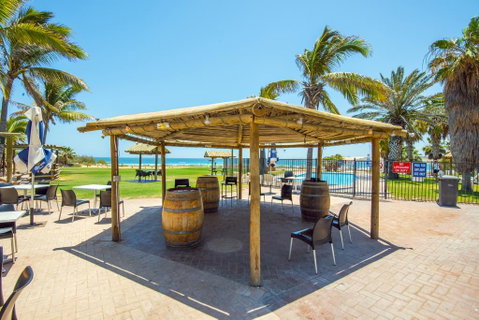 Ningaloo Reef Resort - Food Delivery Shop 3
