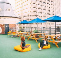 Nomads Brisbane Hostel - Food Delivery Shop