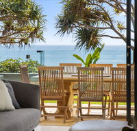 Noosa Court 3 - Food Delivery Shop