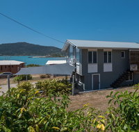 Norm's Beach House - Airlie Beach - Food Delivery Shop
