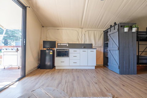 NRMA Murramarang Beachfront Holiday Resort - Food Delivery Shop 2