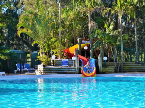 NRMA Ocean Beach Holiday Resort - Food Delivery Shop 0
