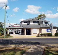 Oakey Motor Inn - Food Delivery Shop