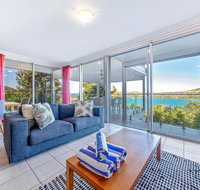 Oasis 22 - Hamilton Island - Food Delivery Shop