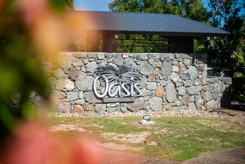 Oasis 26 - Hamilton Island - Food Delivery Shop 1