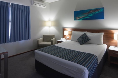 Ocean Centre Hotel - Food Delivery Shop 3