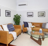 Ocean Mist Cottage - across from pet friendly beach - Food Delivery Shop