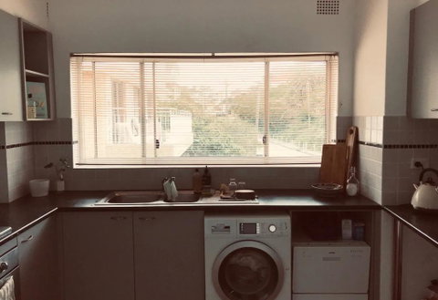 Ocean Views 2 Bedroom Apartment - Food Delivery Shop 1