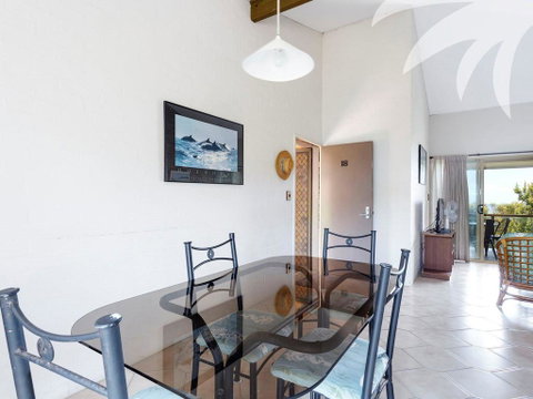 Oceanside 18 - Food Delivery Shop 2