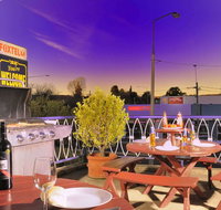 Olympia Motel - Food Delivery Shop