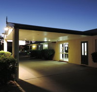 Outback Motel - Food Delivery Shop