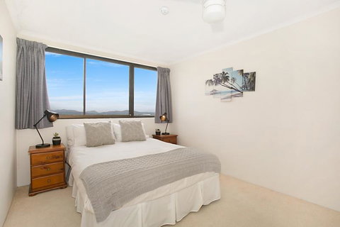 Pacific Keys - Food Delivery Shop 1