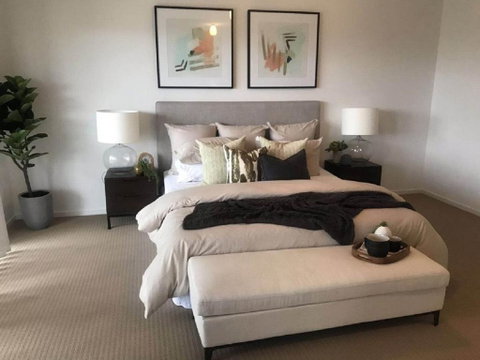 Pampas Grass Homestay A - Food Delivery Shop 1