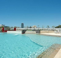 Panoramic Views Gold Coast Free WiFi Free Netflix - Food Delivery Shop