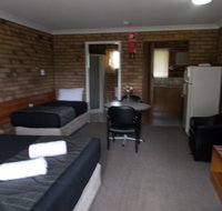 Park House Motor Inn - Food Delivery Shop
