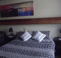 Parkside Motel Morwell - Food Delivery Shop