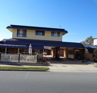 Parkway Motel - Food Delivery Shop