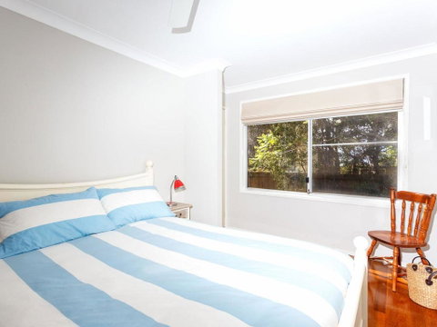 Pet Friendly 4 Bedroom Holiday Home - River Views - Food Delivery Shop 3