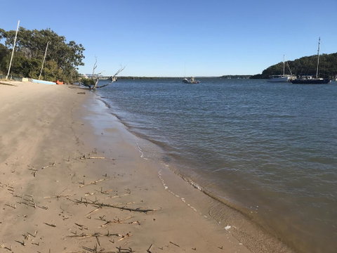 Pet Friendly Waterfront Holiday House On Peacefull Island With Bikes And Kayaks - Food Delivery Shop 0