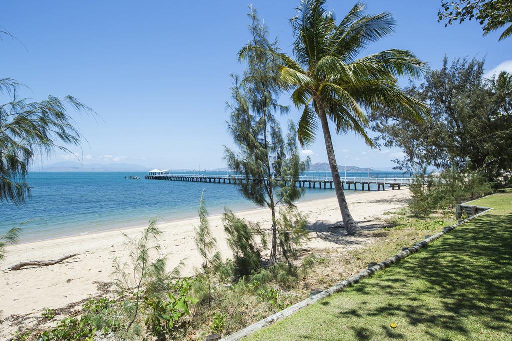Magnetic Island QLD Food Delivery Shop