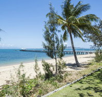 Picnic Bay Apartments Unit 3 - Food Delivery Shop