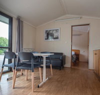 Pine Country Caravan Park - Food Delivery Shop