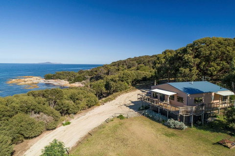 Pine Scrub Beach House - Food Delivery Shop 0