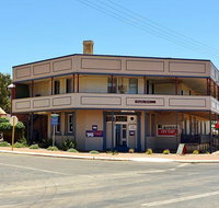 Pingelly Hotel - Food Delivery Shop