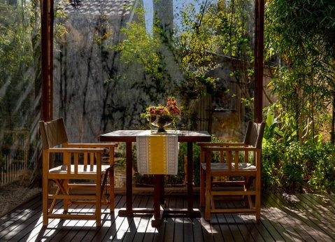Plantation House At Whitecliffs Bed And Breakfast - Food Delivery Shop 2