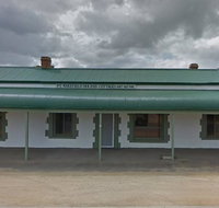 Port Wakefield Cottages - Pet Food Australia