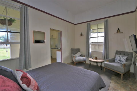 Portside Apartments Maryborough - Food Delivery Shop 3
