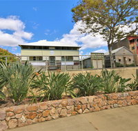 Portside Apartments Maryborough - Food Delivery Shop