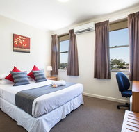 Pritchards Hotel - Food Delivery Shop