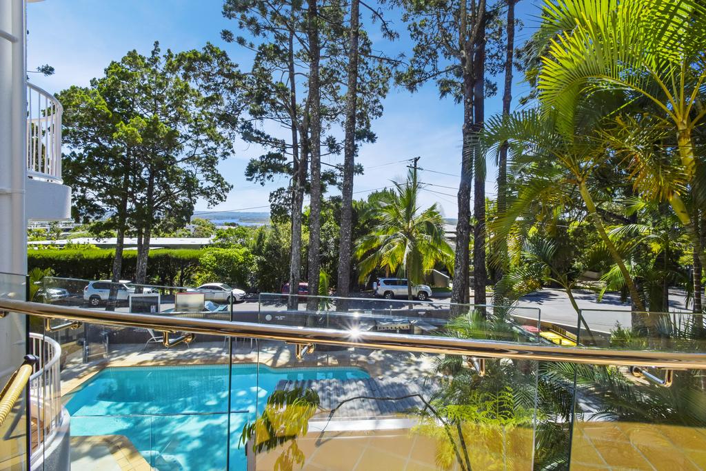 Noosa QLD Food Delivery Shop