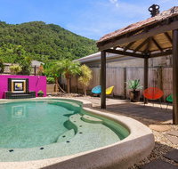 Private Large Cairns Family Home Rainforest Views - Food Delivery Shop