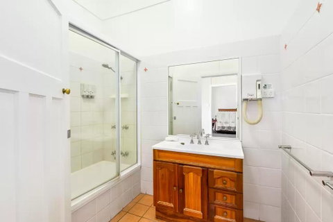 Quality Inn Grafton - Food Delivery Shop 1