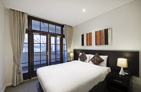 Quest Canberra - Food Delivery Shop 2